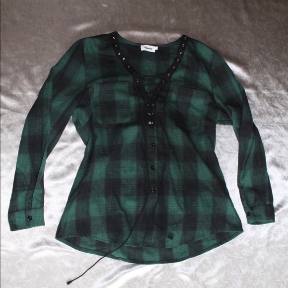Black & Green tie up flannel - Picture 1 of 3